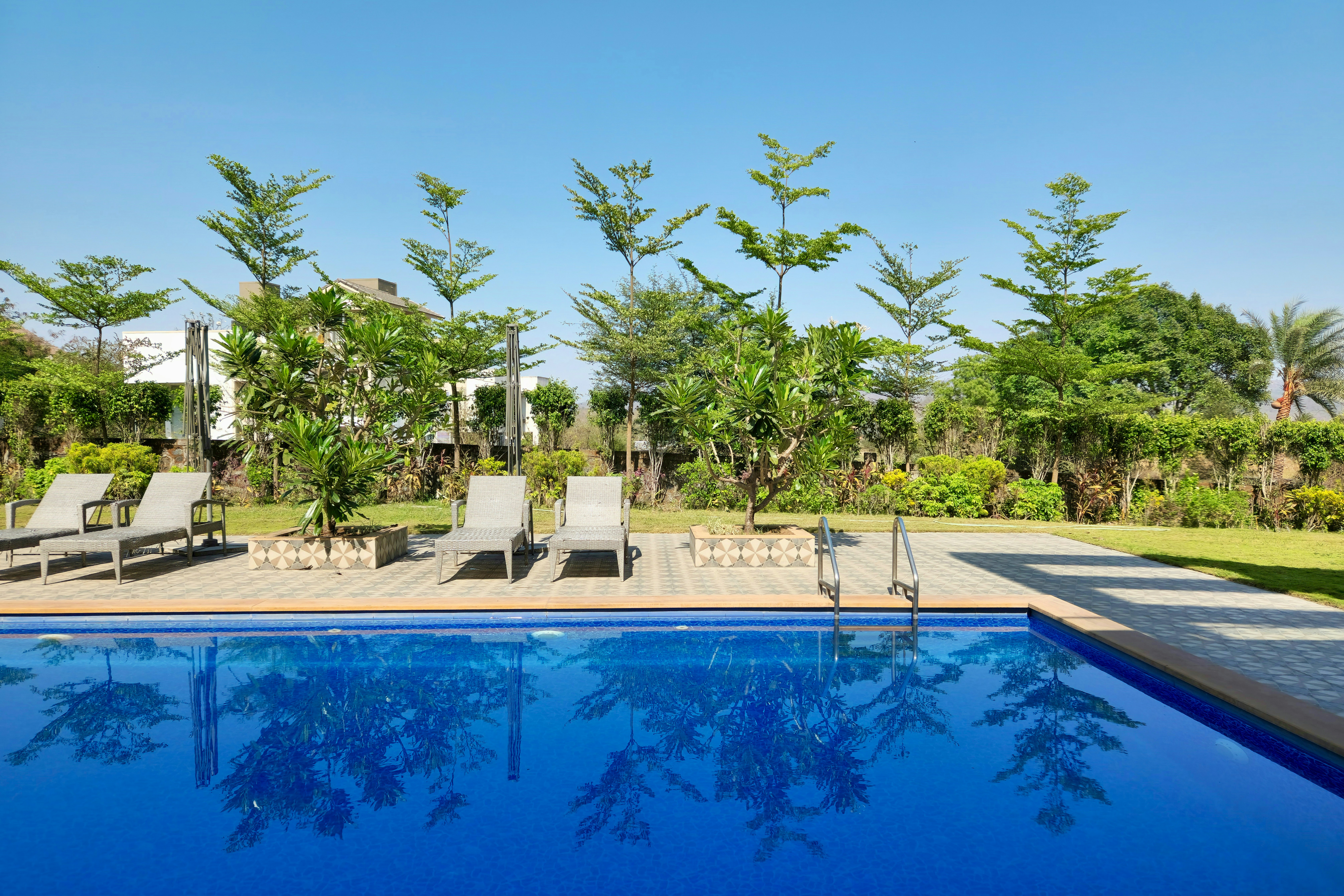 Salt system and pH machine installed